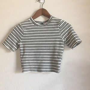 B&W Crop Top (s)